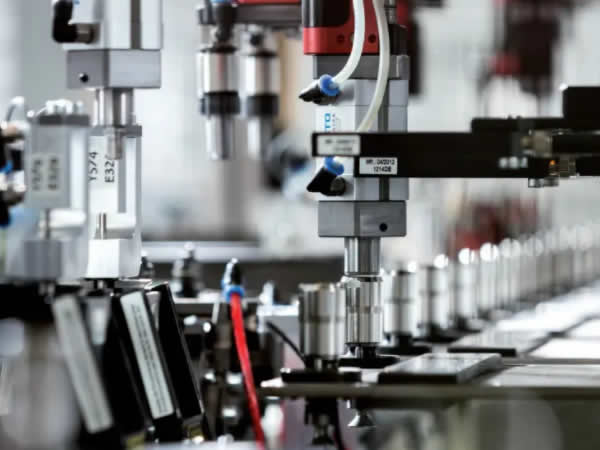 How to choose an industrial connector